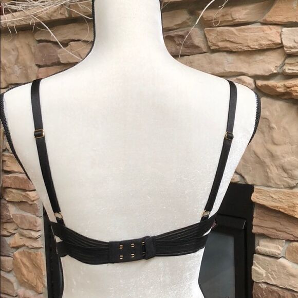 NWOT Victoria’s Secret Black/beige bra push-up bra 34DD - Picture 5 of 7